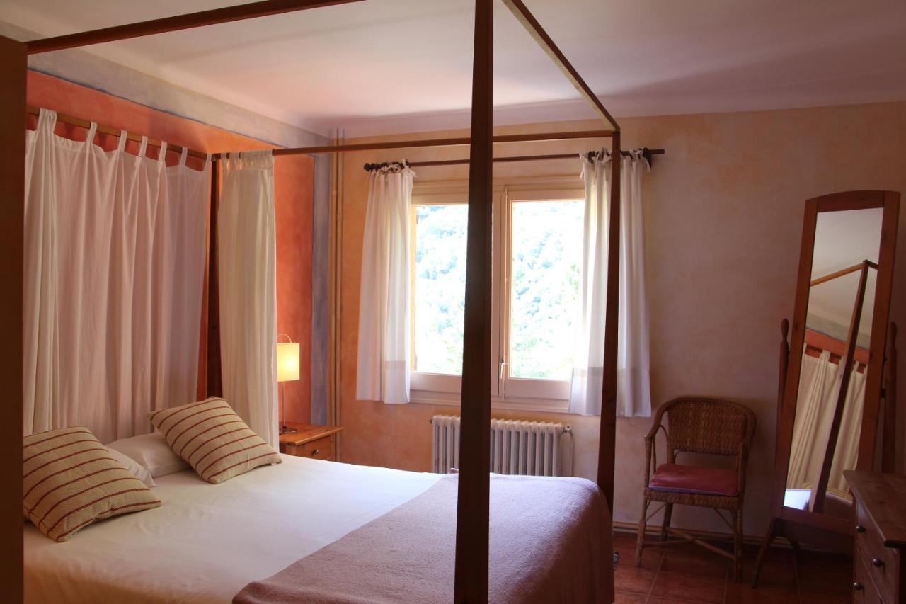 Hostal L'Ou De Reig Montseny Exterior foto